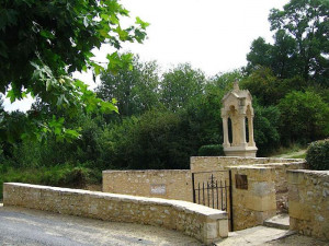 fontaine Ste Radegonde.jpg