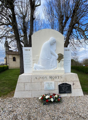 monument-aux-morts 2.jpg